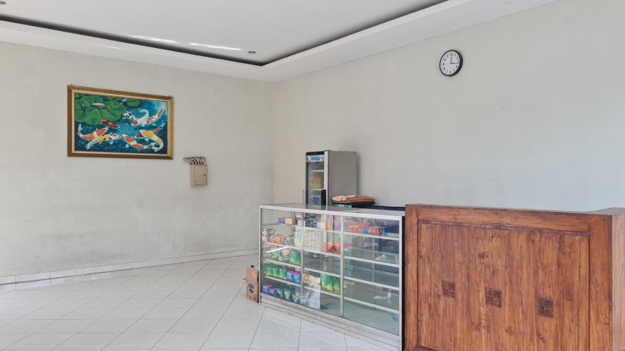 Oyo 90831 Hotel Gardenia Prambanan Jogjacarta Exterior foto